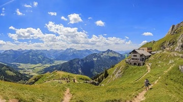 Hüttentouren in den Alpen Symbolbilf