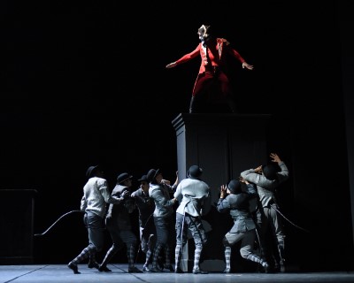 Daniel Myers und  Ensemble Foto Regina Brocke