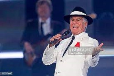 Pino Gasparini Sänger und Entertainer