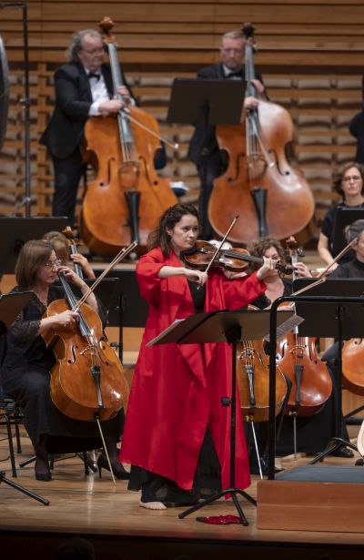 Budapest Festival Orchestra Konzertfoto von Priska Ketterer Solistin an der Violine  