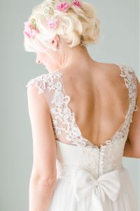 Brautmode in Köln Symbolbild