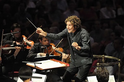 Dirigent Ticciati Robin