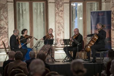 FESTIVAL STRINGS LUCERNE CHAMBER PLAYERS Konzertfoto von Grzegorz Wlodarczyk