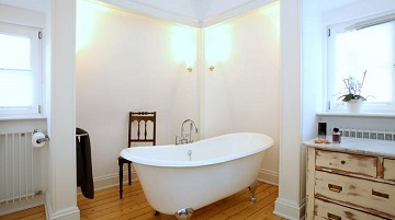 Badsanierung bei Denkmalschutz Symbolbild