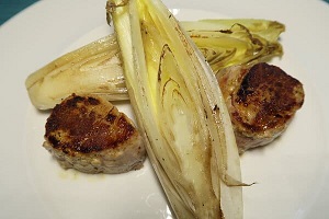 Geratener Brüsseler mit Schweinsfilet