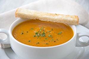 Kalte Limonen-Rüebli-Suppe