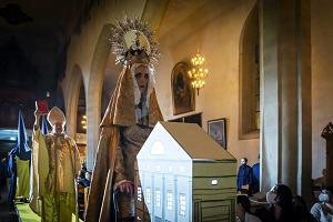 Szenenfoto aus der Franziskanerkirche Foto Ingo Hoehn