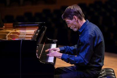 Klavier Fest Konzertfoto 19.05.2023 Fred Hersch Trio von Patrick Hürlimann