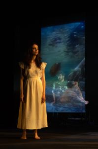 Olocene Szenenfoto von Valerio Casanova