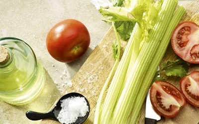 Stangensellerie  knackig frisch