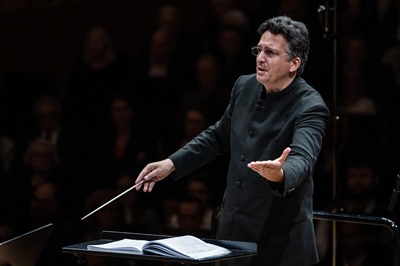 Michael Sanderling Chefdirigent