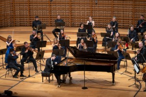 Denis Zhdanov, Klavier interpretiert Beethoven