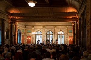 Die fünf geniessen den stürmischen Schlussapplaus