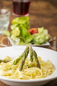 Es ist appetitlich angerichtet