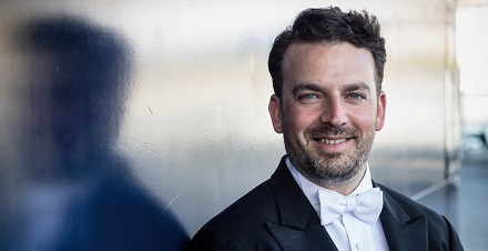 James Gaffigan Dirigent