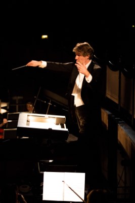 Music Direktor Mischa Santora