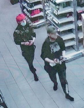 Räuberischer Diebstahl in Herner Supermarkt: Wer kennt die Personen?