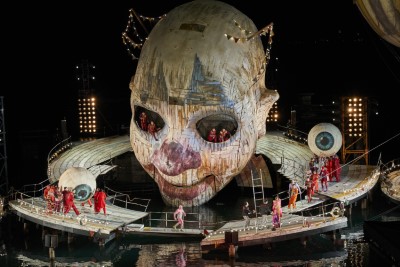 Seebühne Bregenz Szenenbild des Rigoletto