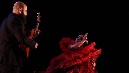 Flamencotänzerin mit Flamencogitarristen, Symbolbild