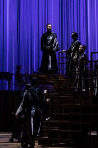 Szenenfoto der Produktion von Grégory Batardon