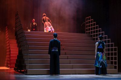 Szenenfoto der Produktion von Grégory Batardon