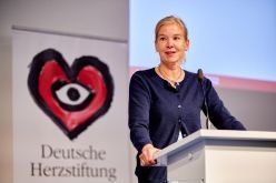 Prof. Dr. Christiane Tiefenbacher, Vorstandsmitglied der Deutschen Herzstiftung, Chefärztin der Klinik für Kardiologie, Angiologie, Pneumologie und Intensivmedizin, Marien-Hospital Wesel  Foto: Andreas Malkmus  Deutsche Herzstiftung e. V.