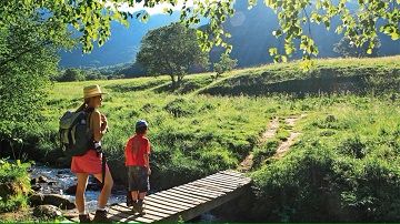 Wandern in Frankreich Symbolbild