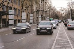 Zukünftig werden Filter Cubes III von MANN+HUMMEL am Stuttgarter Neckartor auch Stickstoffdioxid aus der Luft auffangen.