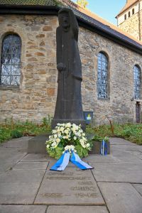 Bombardement Gedenktag Kranz