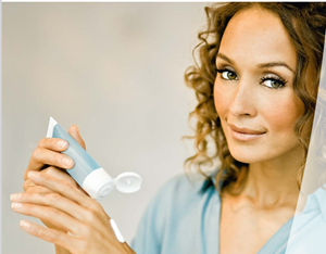 Hautschutz von außen verstärken Symbolbild