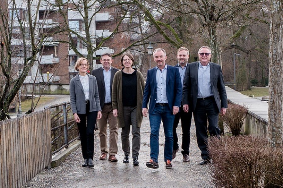 Stadtrat Sursee Mai 2018v.l.n.r. Heidi Schilliger Menz, Bildungsvorsteherin; Bruno Peter, Stadtschreiber; Jolanda Achermann Sen, Sozialvorsteherin; Beat Leu, Stadtpräsident; Michael Widmer, Finanzvorsteher; Bruno Bucher, Bauvorsteher