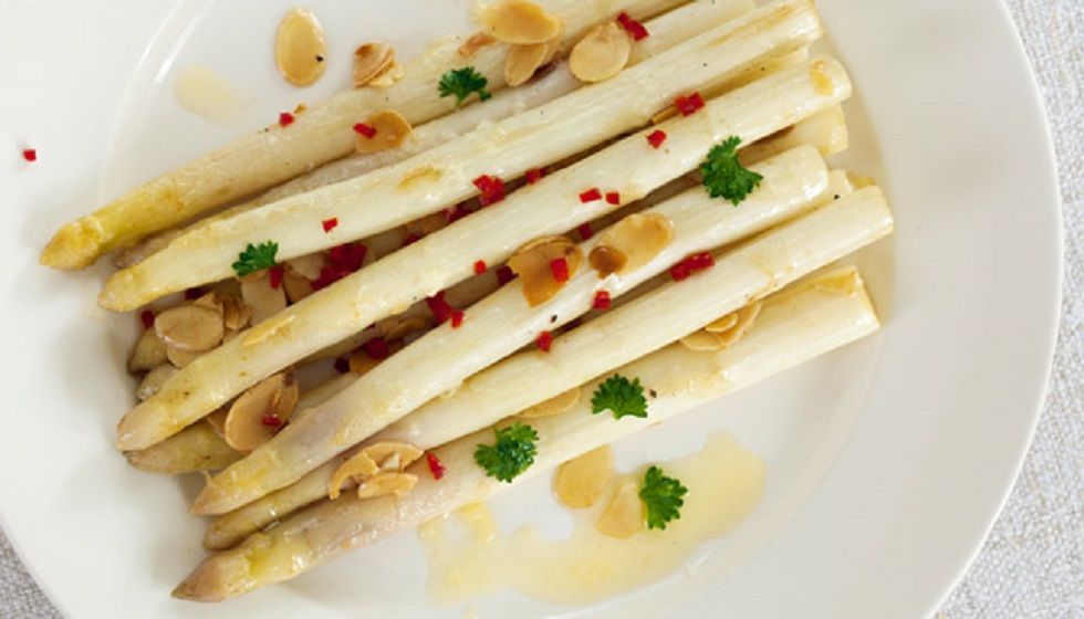 Weisse Spargeln besonders fein kochen nachhaltig leben