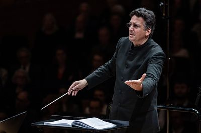 Michael Sanderling Chefdirigent