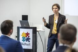 Projektleiterin Franziska Mey (RIFS Potsdam) bei der Vorstellung der Ergebnisse  Quelle: Silke Reents  Copyright: BePart-Projekt