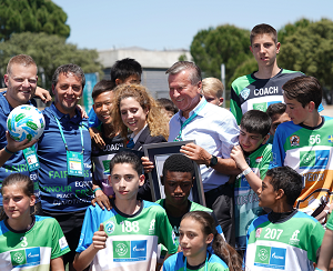 Fußball für Freundschaft“